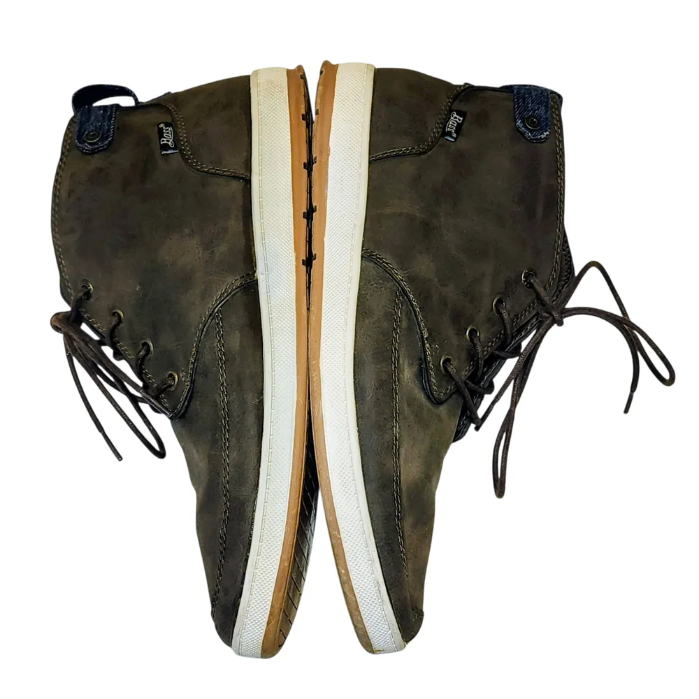 G.H. Bass & Co.‎ Gray Chukka Boots
